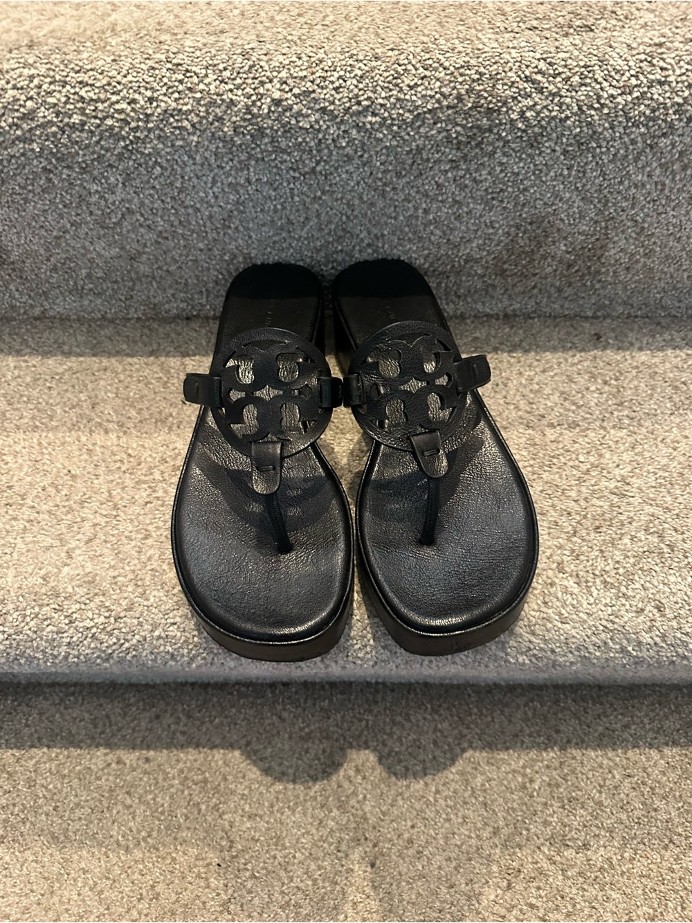 Tory Burch Black Logo Thong Sandals with Circular Cutout Medallion